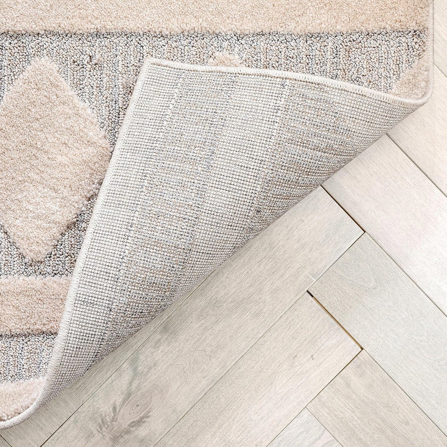 Well Woven Harlow Zara Tribal Moroccan Diamond Pattern Beige High-Low 5'3" X 7'3" Area Rug