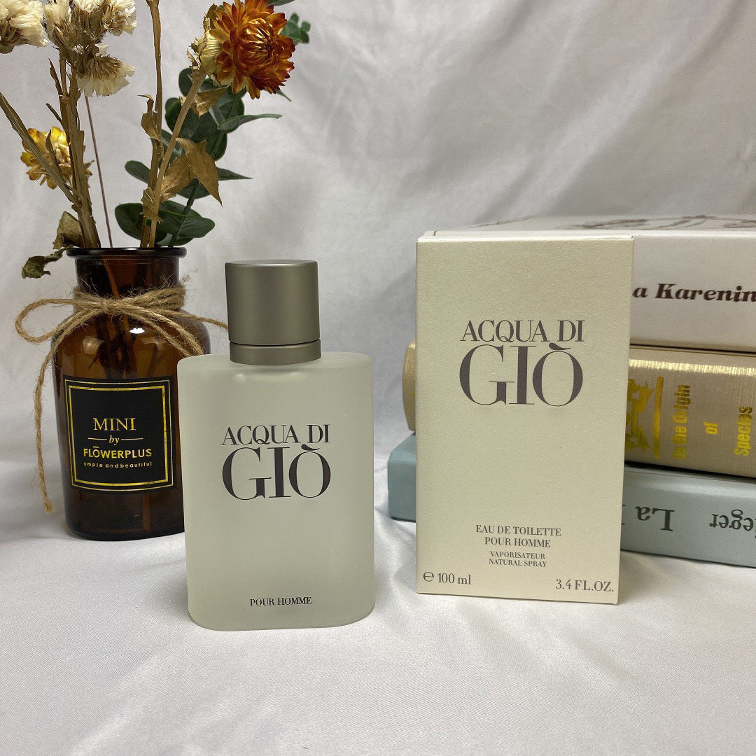 Vietnam GIO Classic White Men's Black Perfume