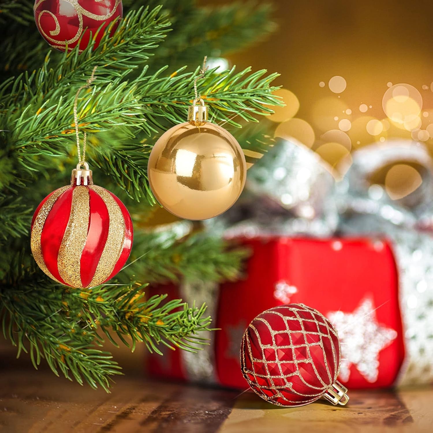 30Pcs Christmas Tree Ball Ornaments Set, Red and Gold, Colored Shatterproof Plastic Decorative Baubles Decorations for Xmas Tree Decor Holiday Party Wedding Decoration, 60Mm/2.36"