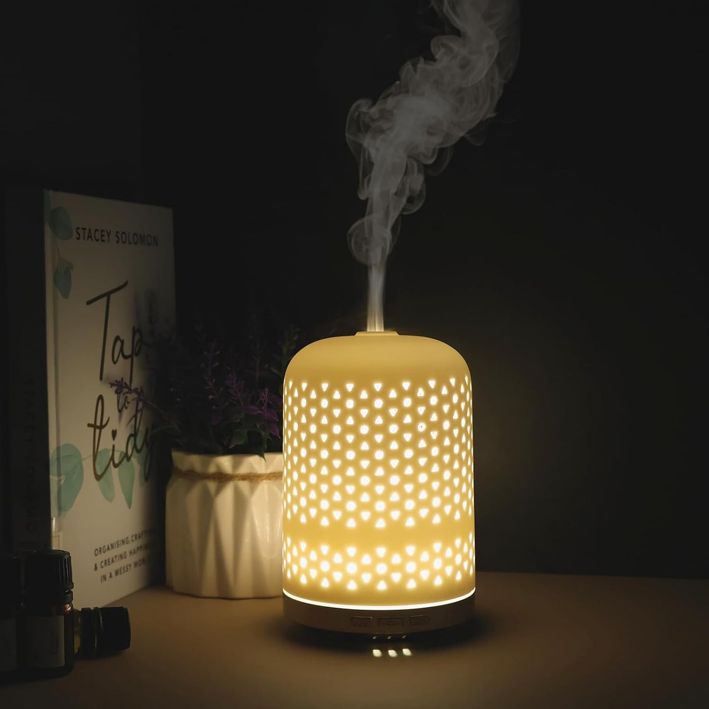 Essential Oil Diffuser,110Ml Diffusers for Essential Oils Large Room, Ceramic Diffusers Decorative Ultrasonic Defuzzer, Ideal for Aesthetic Home,Dorm Décor, Yoga,White
