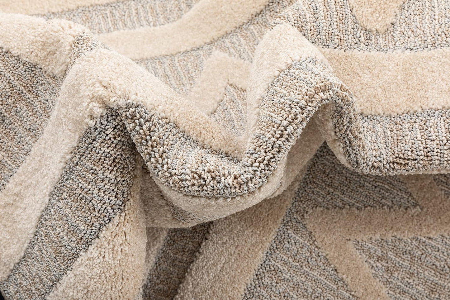 Well Woven Harlow Zara Tribal Moroccan Diamond Pattern Beige High-Low 5'3" X 7'3" Area Rug