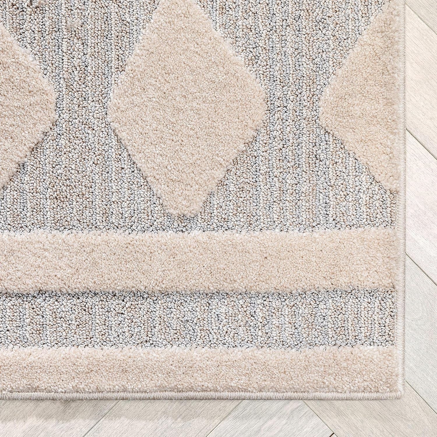 Well Woven Harlow Zara Tribal Moroccan Diamond Pattern Beige High-Low 5'3" X 7'3" Area Rug